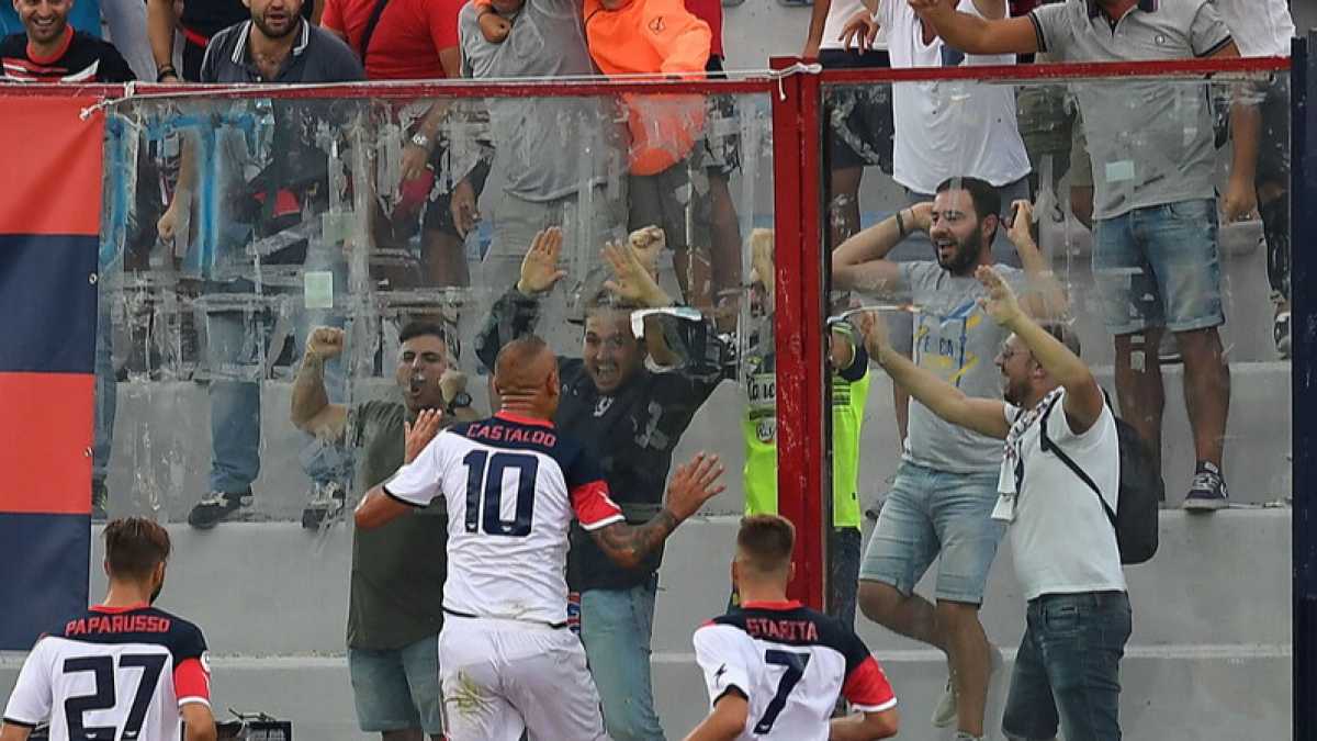 Immagine di I cortocircuiti del calcio che educa il popolo