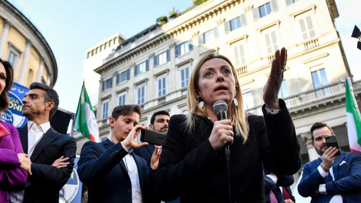 Immagine di La piazza di Salvini e Meloni contro il Conte bis