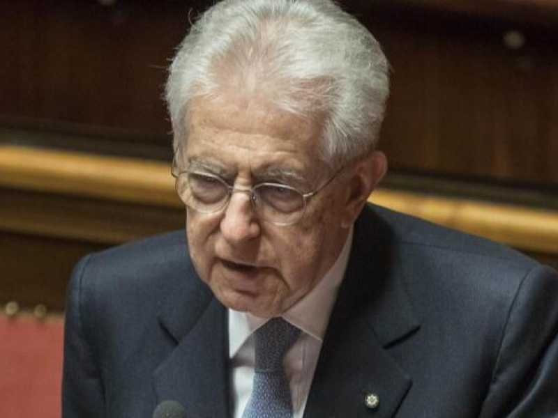 Mario Monti (foto LaPresse) 