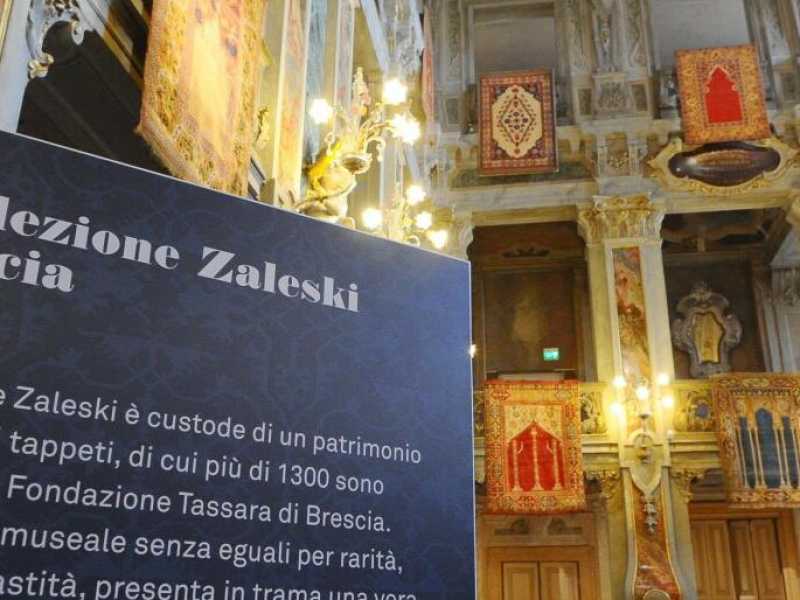 Brescia, Ridotto del Teatro Grande Tappeti collezione Zaleski (Foto LaPresse)