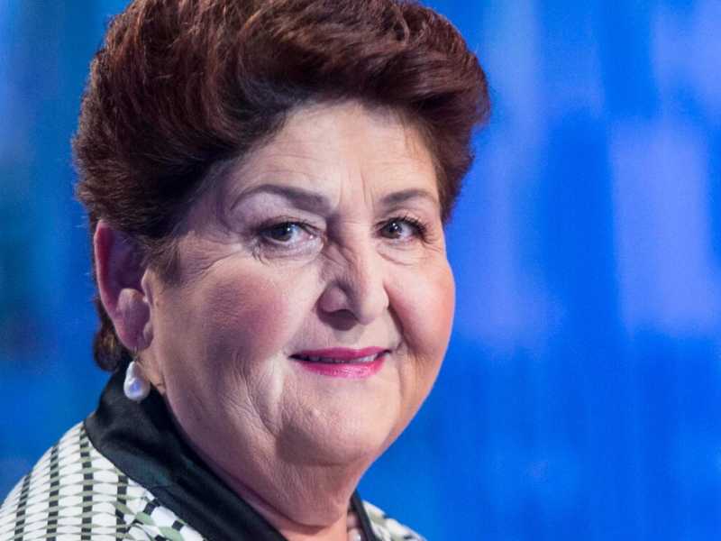 Il ministro Teresa Bellanova ospite alla trasmissione Otto e Mezzo (LaPresse)