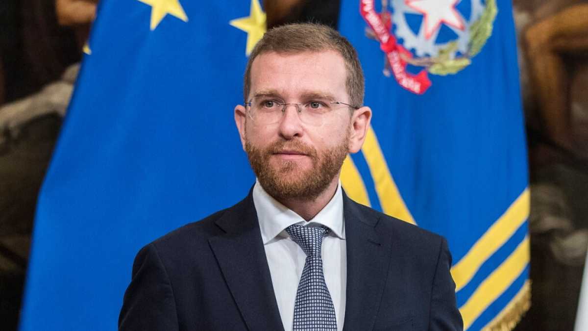 Immagine di Ci scrive il ministro Provenzano: "Falso dire che guardo con sospetto il mondo dell'impresa"