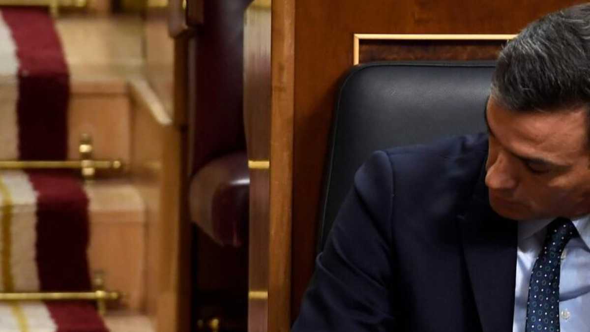 Immagine di Perché l’ennesimo voto in Spagna potrebbe far tornare di moda il bipolarismo