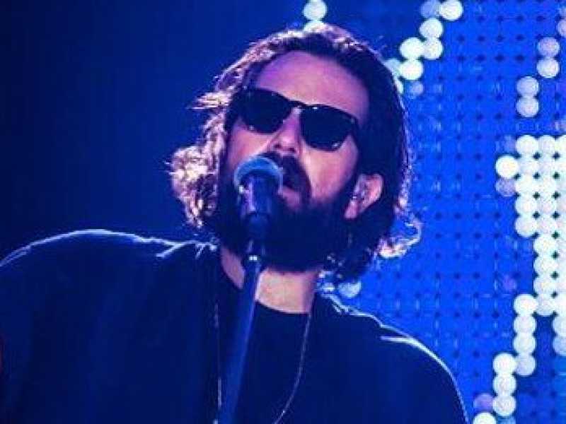 Tommaso Paradiso (foto Facebook)