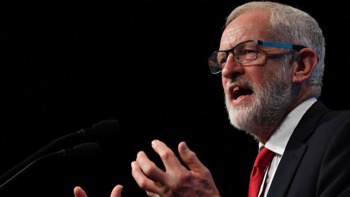 Immagine di Neutrale sulla Brexit. Corbyn tira un altro macigno sugli elettori europeisti