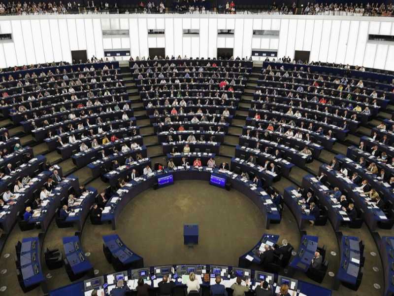 Una seduta del Parlamento europeo a Strasburgo (foto LaPresse)