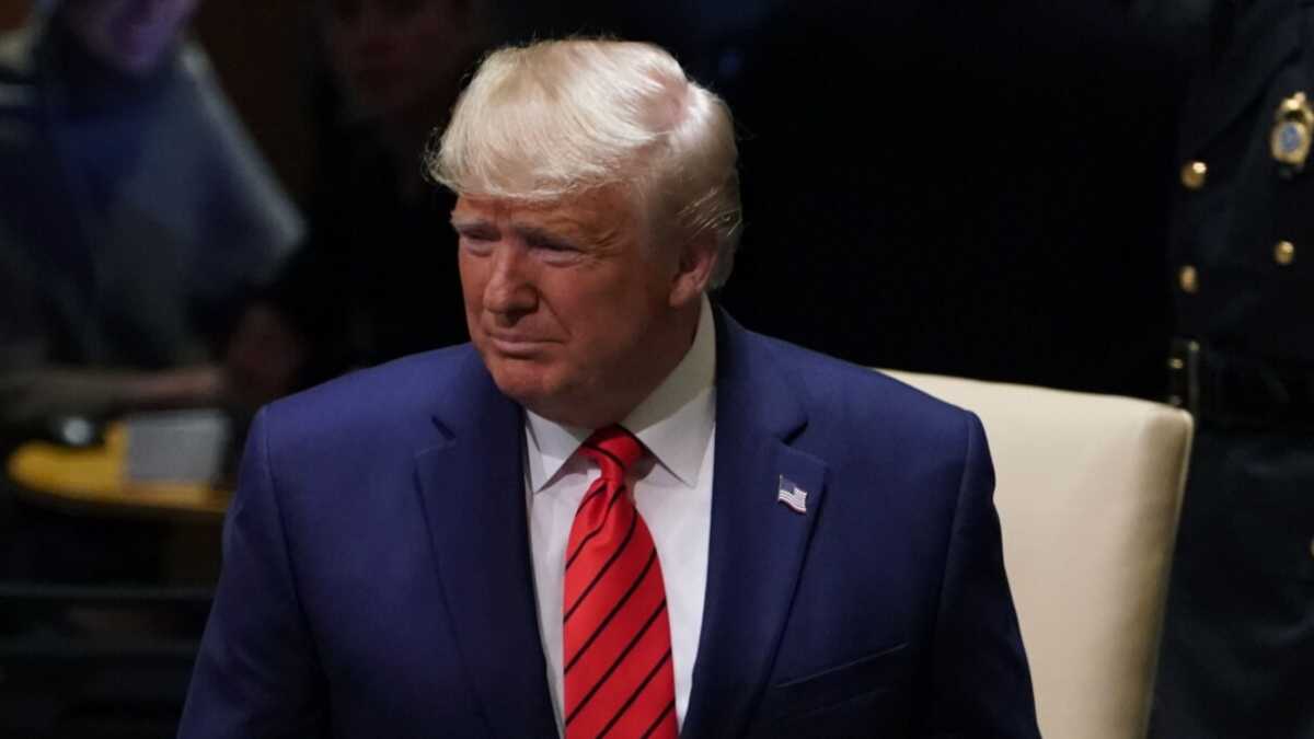 Immagine di Nancy Pelosi chiede l'impeachment contro Trump
