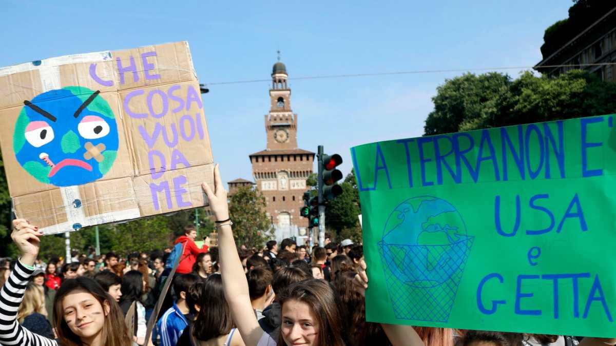 Immagine di Più che a scioperare, la scuola insegni a non trasformare l’ambiente in ideologia