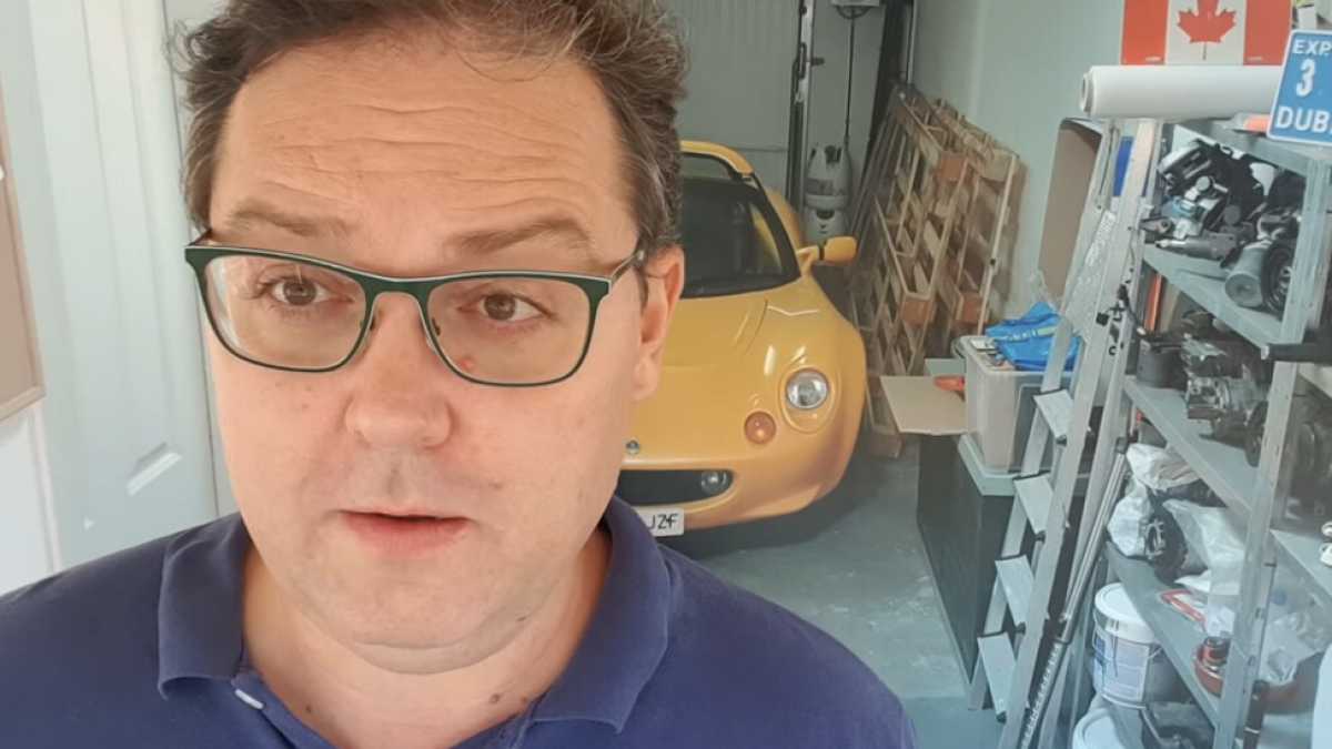 Immagine di Spuntasse uno scrittore che scrive come parla Greg Garage