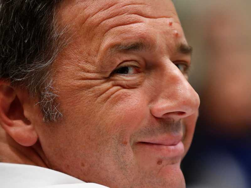 Roma, Matteo Renzi alla presentazione dei candidati alle europee del Pd nel maggio 2019(foto LaPresse)