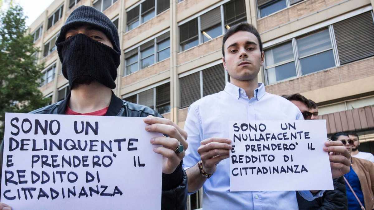 Immagine di Lo scandalo del reddito di cittadinanza alla ex brigatista