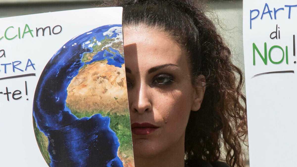 Immagine di Catalogo minimo del bestiario ambientalista. Quel che sembra verde ma non è