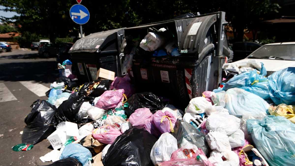 Immagine di Di Virginia Raggi resterà soltanto la monnezza