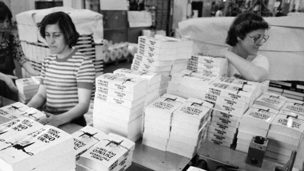 Immagine di Le mille biografie di Olga, la vera Lara, e i capricci della nipote di Pasternak