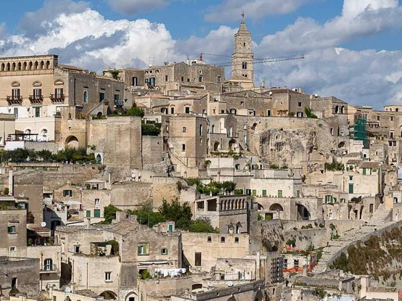 Veduta su Matera (foto Wikimedia Commons)