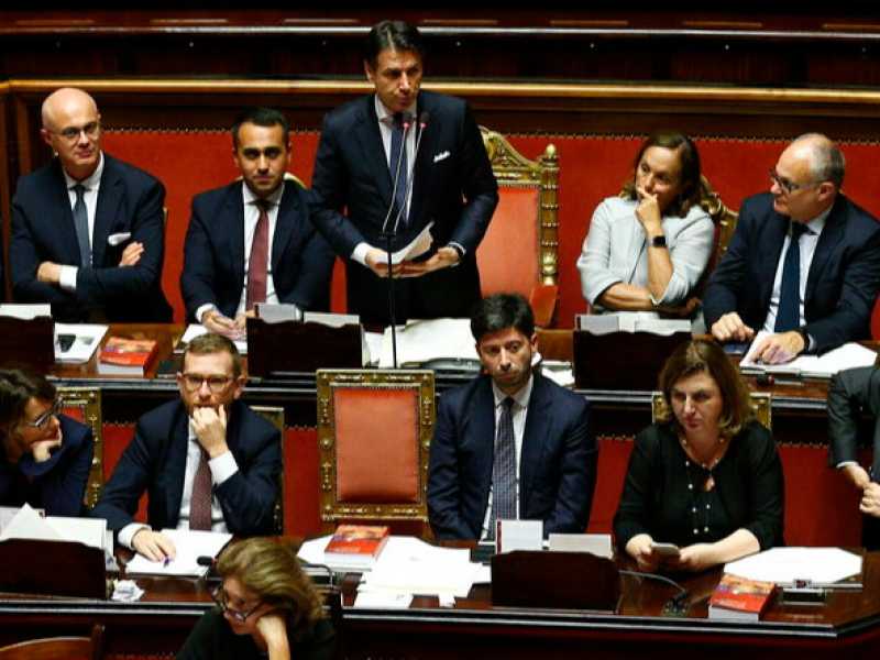 Giuseppe Conte al Senato per il voto di fiducia al governo Conte bis (foto LaPresse)