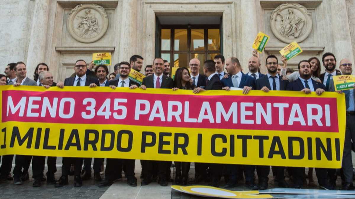 Immagine di Contro i finti difensori del Parlamento