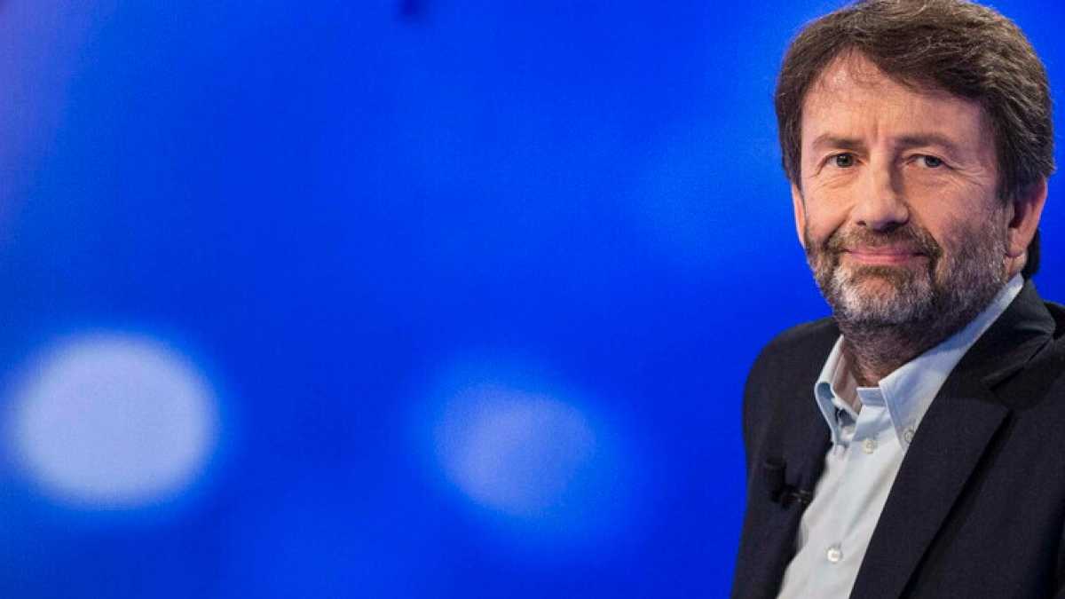 Immagine di Il piano di Franceschini per allontanare Di Maio da Renzi