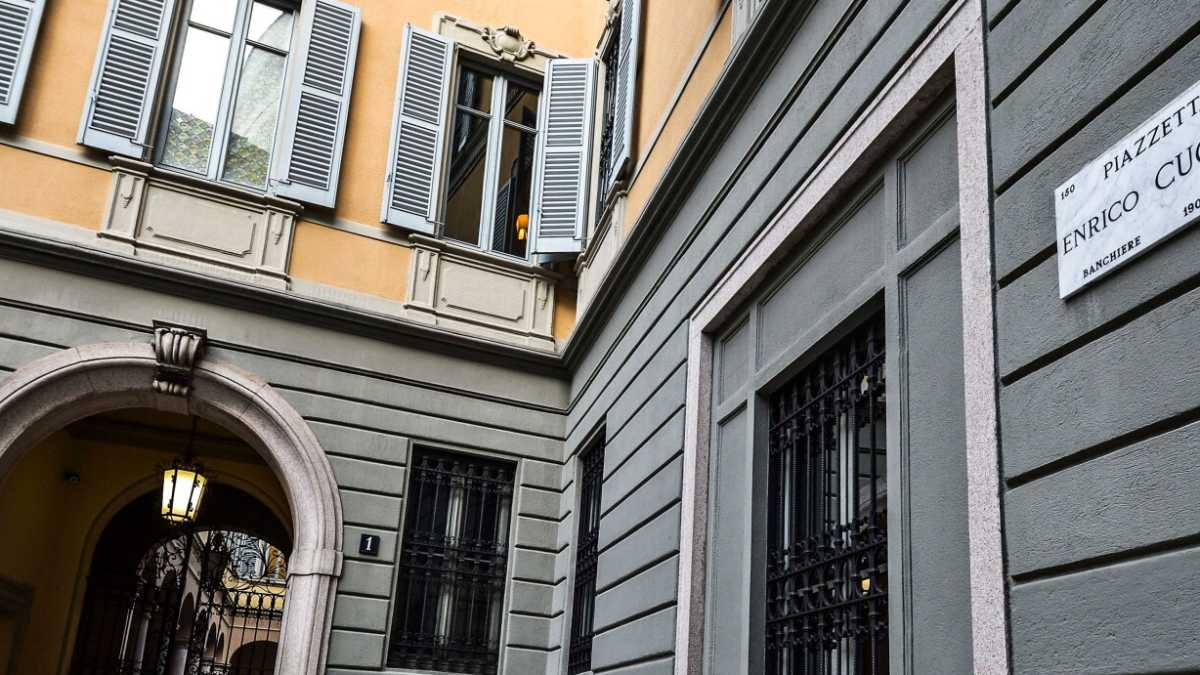 Immagine di L’offensiva di Del Vecchio su Mediobanca ha come alleato il silenzioso Mustier