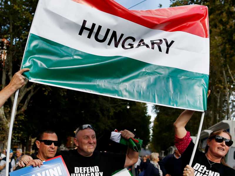 C&rsquo;era anche qualche nazionalista ungherese alla manifestazione della Lega e del centrodestra sabato scorso a Roma (foto LaPresse)
