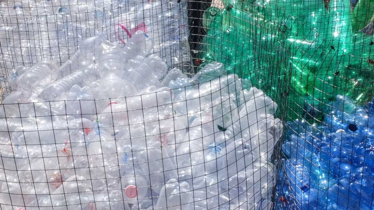 Immagine di La plastic tax sa di aumento dell’Iva