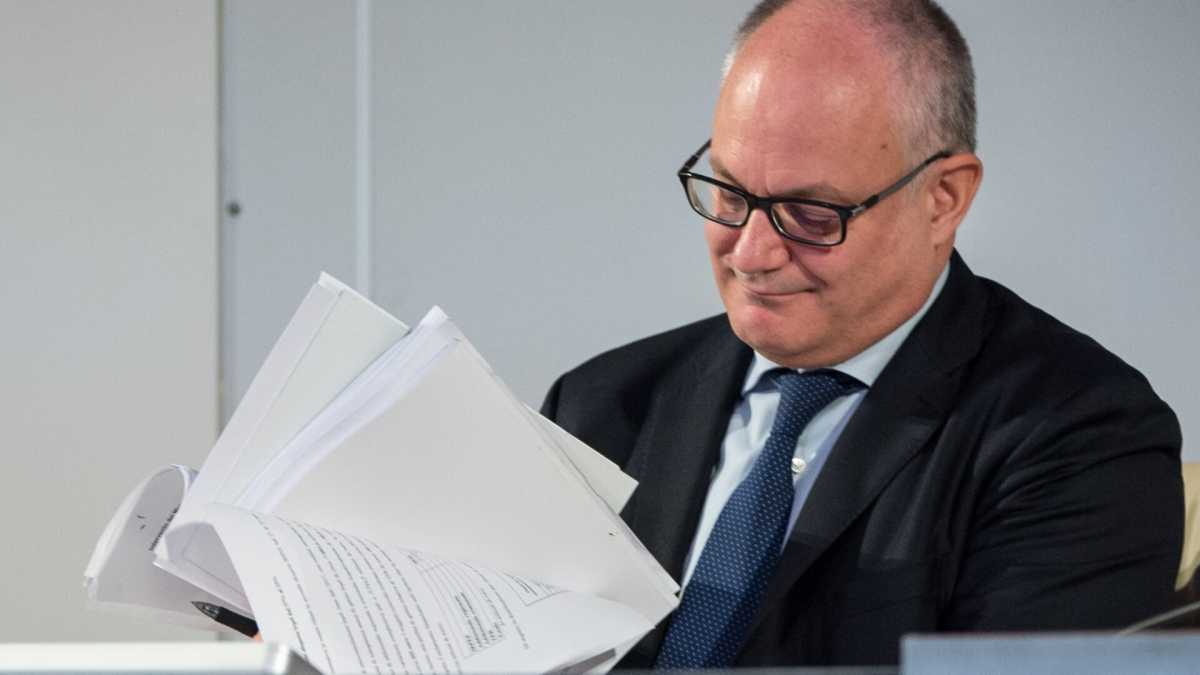 Immagine di Che cosa c'è nella lettera di risposta dell'Italia alla Commissione Ue sulla manovraLeggi il testo