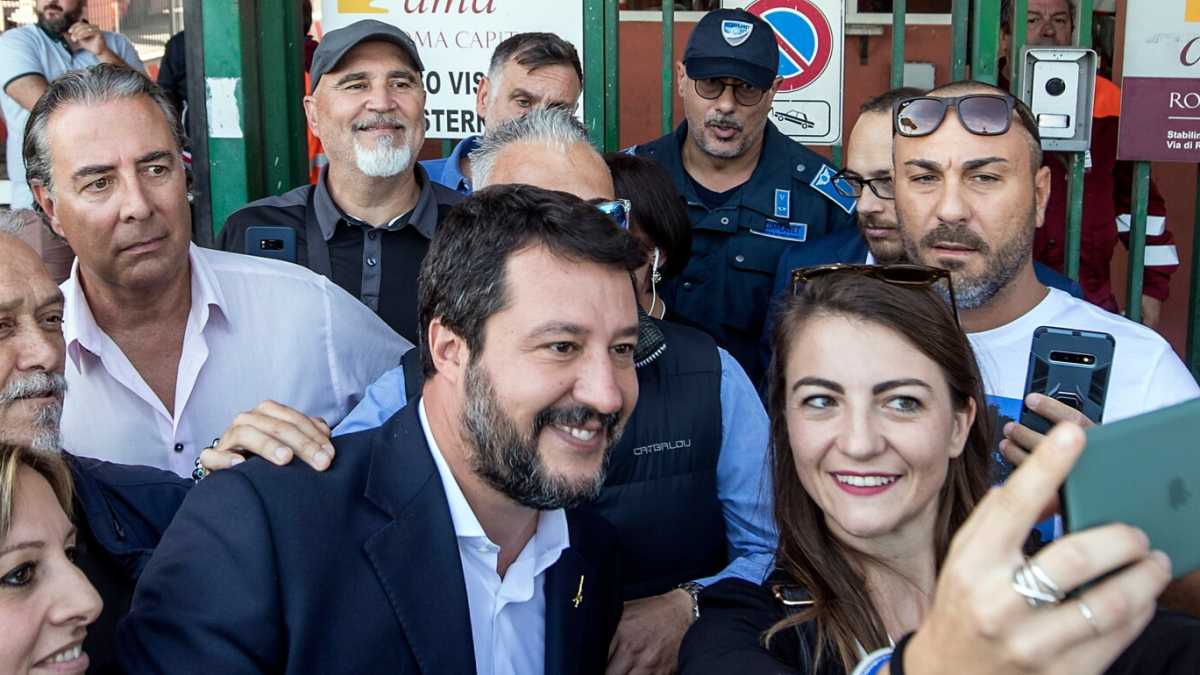 Immagine di Salvini ha individuato nella Raggi il punto debole dei rossogialli