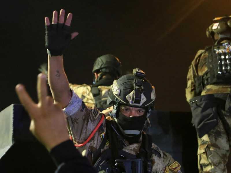 Forze speciali irachene a Karbala (foto LaPresse)