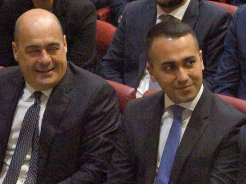 Da sinistra Roberto Speranza, Nicola Zingaretti, Luigi Di Maio e Giuseppe Conte (foto LaPresse)