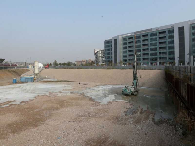 Il cantiere Spark One a Milano (foto LaPresse)