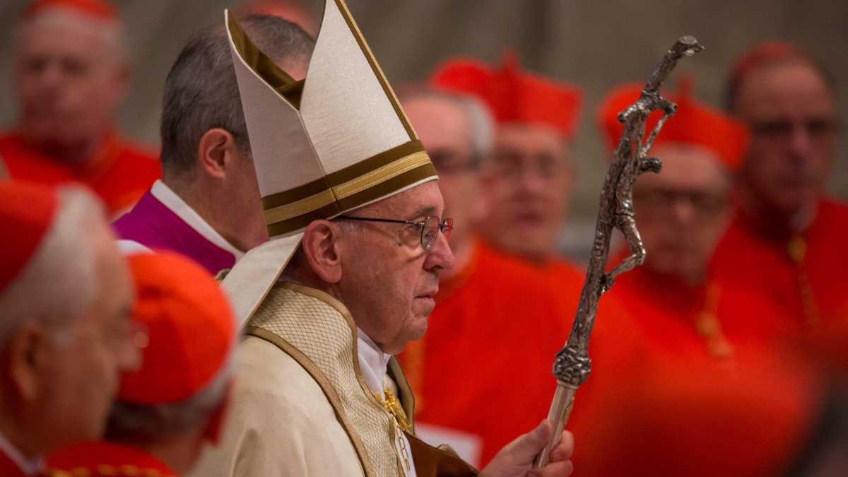 Immagine di Ci mancava solo la guerra tra cardinali