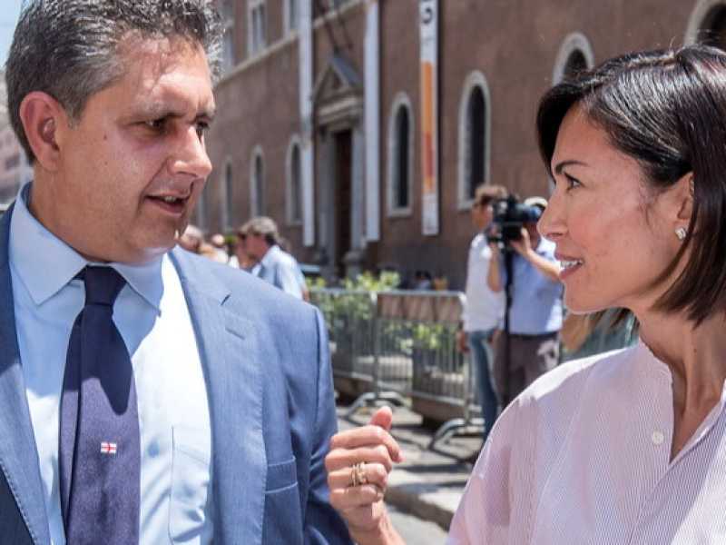 Giovanni Toti e Mara Carfagna (foto LaPresse)