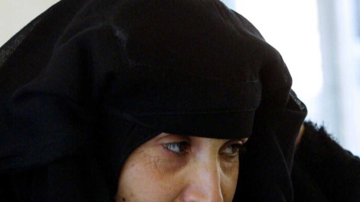 Immagine di Halloween e le donne senza burqa in terra salviniana