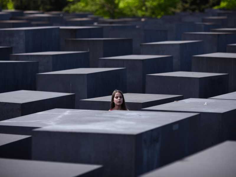 Il memoriale dll'Olocausto a Berlino (LaPresse)