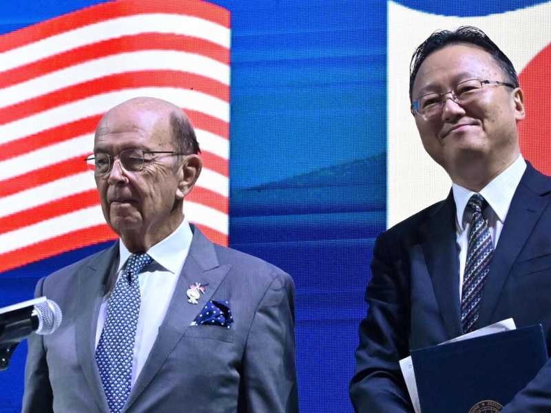 Wilbur Ross al summit di Bangkok (foto LaPresse)