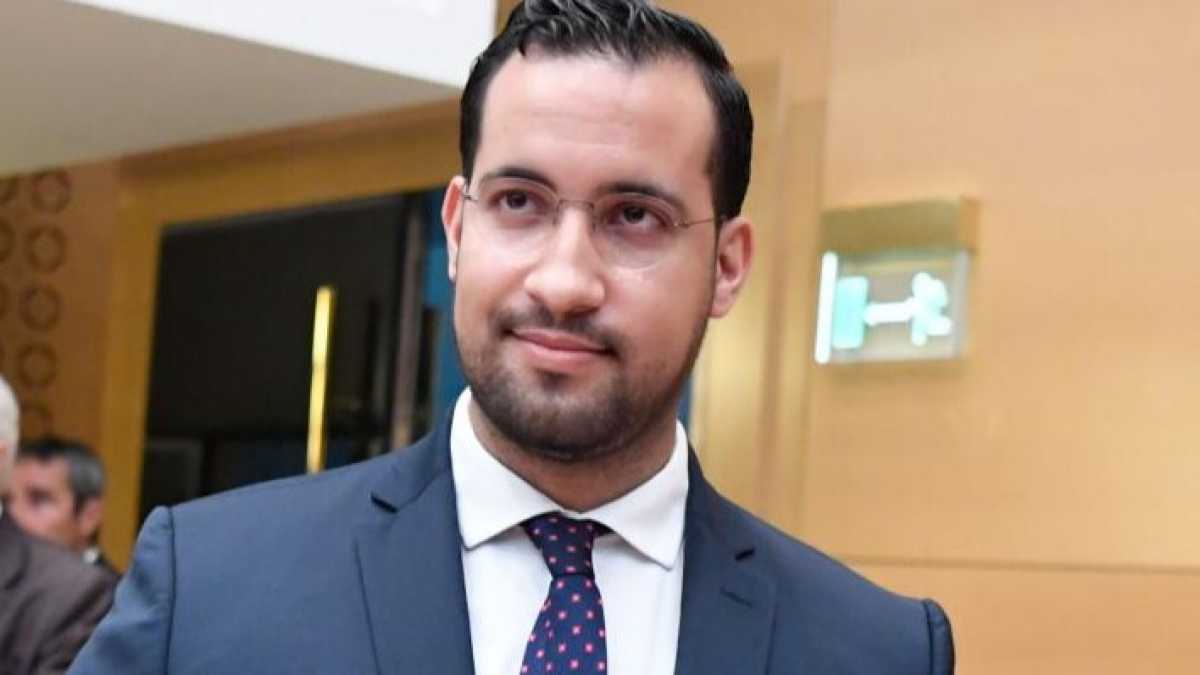 Immagine di Benalla attacca il deep state macroniano. E cerca il riscatto in politica