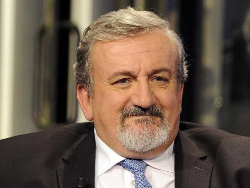 Michele Emiliano (foto LaPresse)