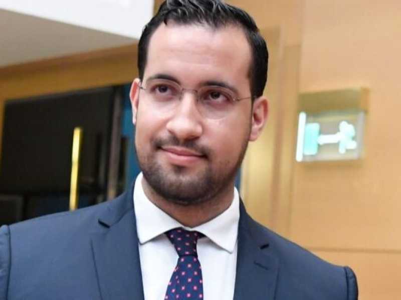 Benalla attacca il deep state macroniano. E cerca il riscatto in politica