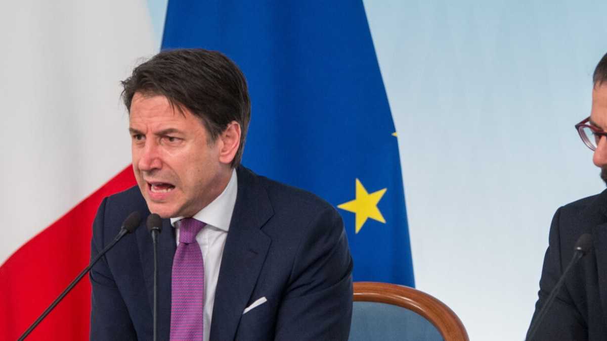 Immagine di La maggioranza che usa lo scudo penale per far scappare ArcelorMittal