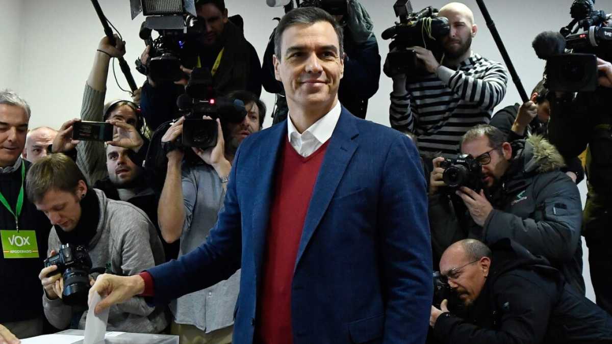 Immagine di Spagna immobile al voto. L’unica soluzione che nessuno vuole: la grande Coalizione