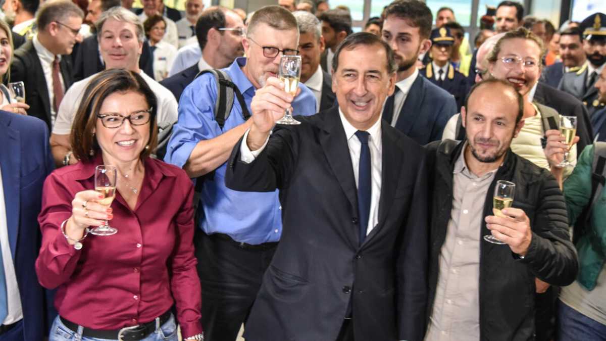 Immagine di Milano, la prima della classe che paga la sua spocchia. Ma anche il resto d’Italia va