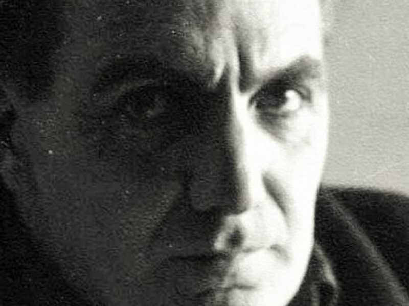 Juan Rodolfo Wilcock nacque a Buenos Aires nel 1919 e mor&igrave; a Lubriano nel 1978