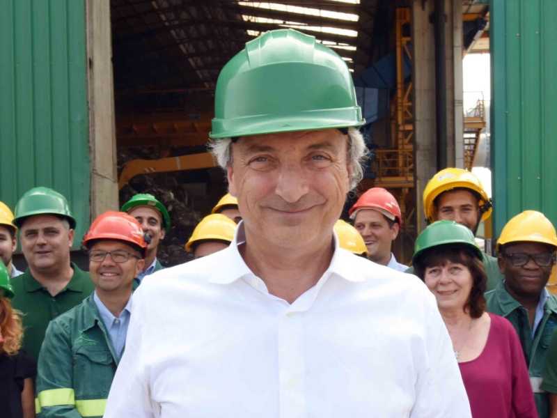 In primo piano, Giuseppe Pasini, acciaiere, presidente di Confindustria Brescia (foto LaPresse)