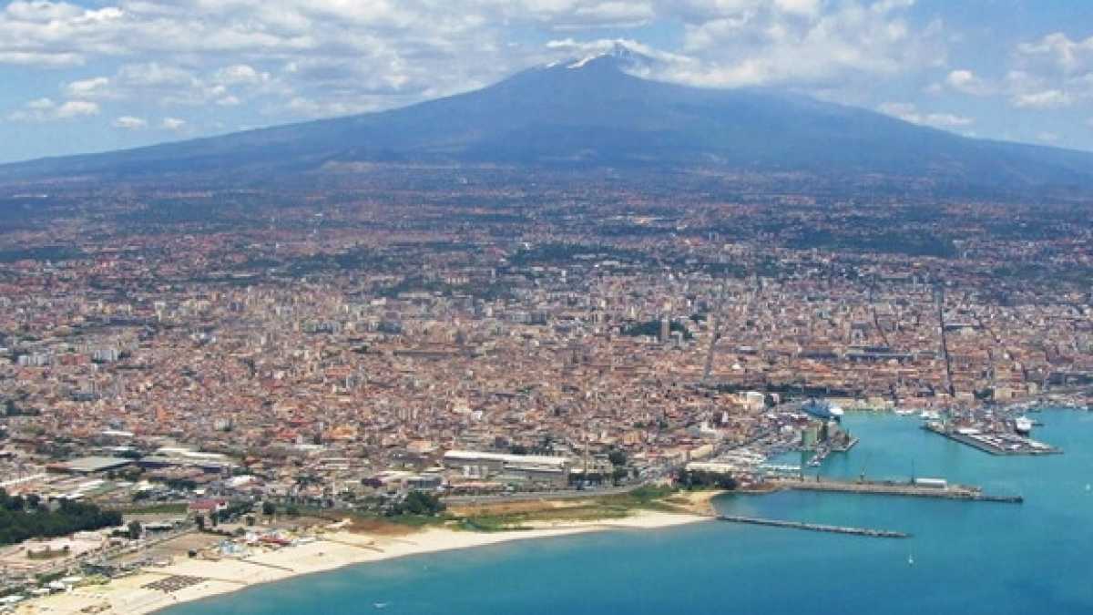 Immagine di Milano e Catania non sono in contrapposizione, possono crescere e avvicinarsi