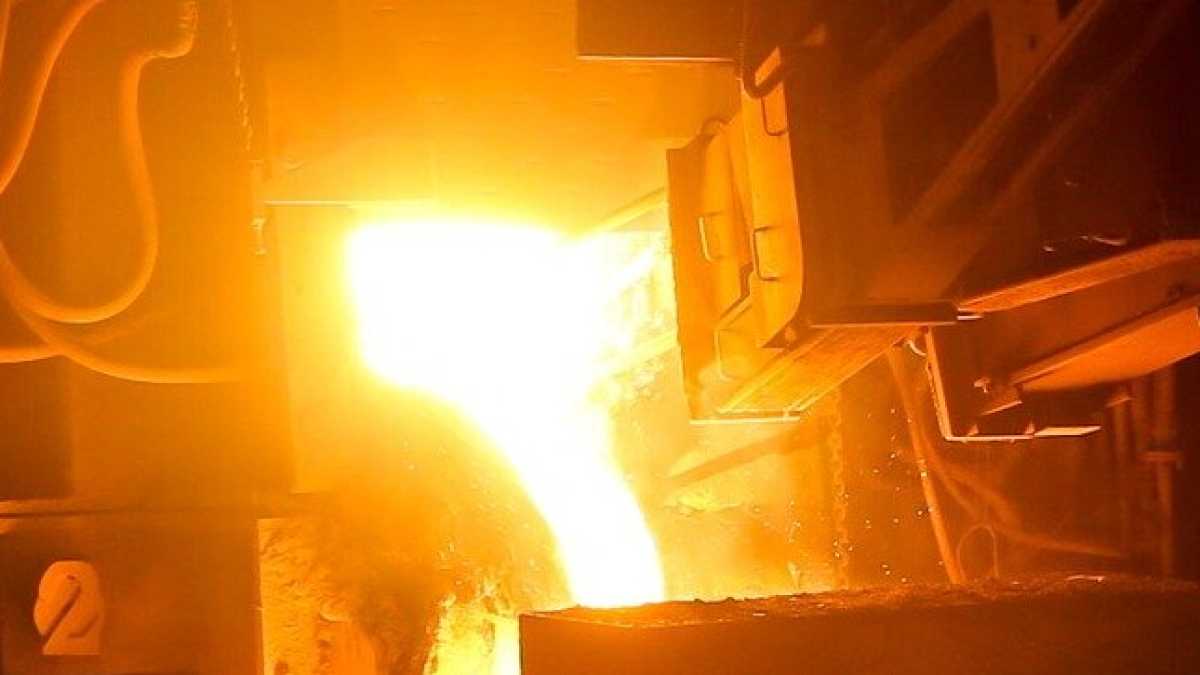 Immagine di Un altoforno in ogni procura