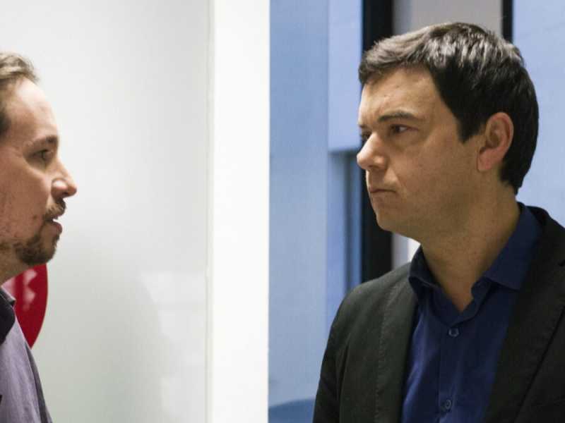 Il leader di Podemos, Pablo Iglesias, e Thomas Piketty (LaPresse)
