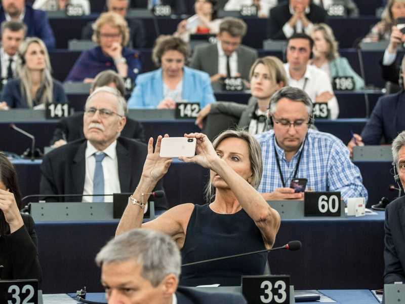 Sessione plenaria del Parlamento europeo (foto LaPresse)