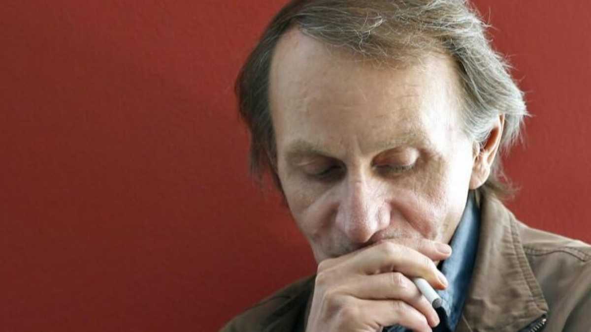 Immagine di Houellebecq, la religione e “l’occidente che non produce niente di interessante”