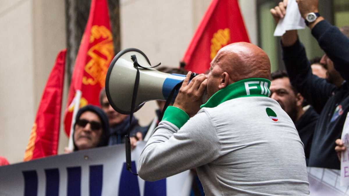 Immagine di I sindacati non vanno in pensione, ma lasciano indietro giovani e precari. I numeri dell'Ocse