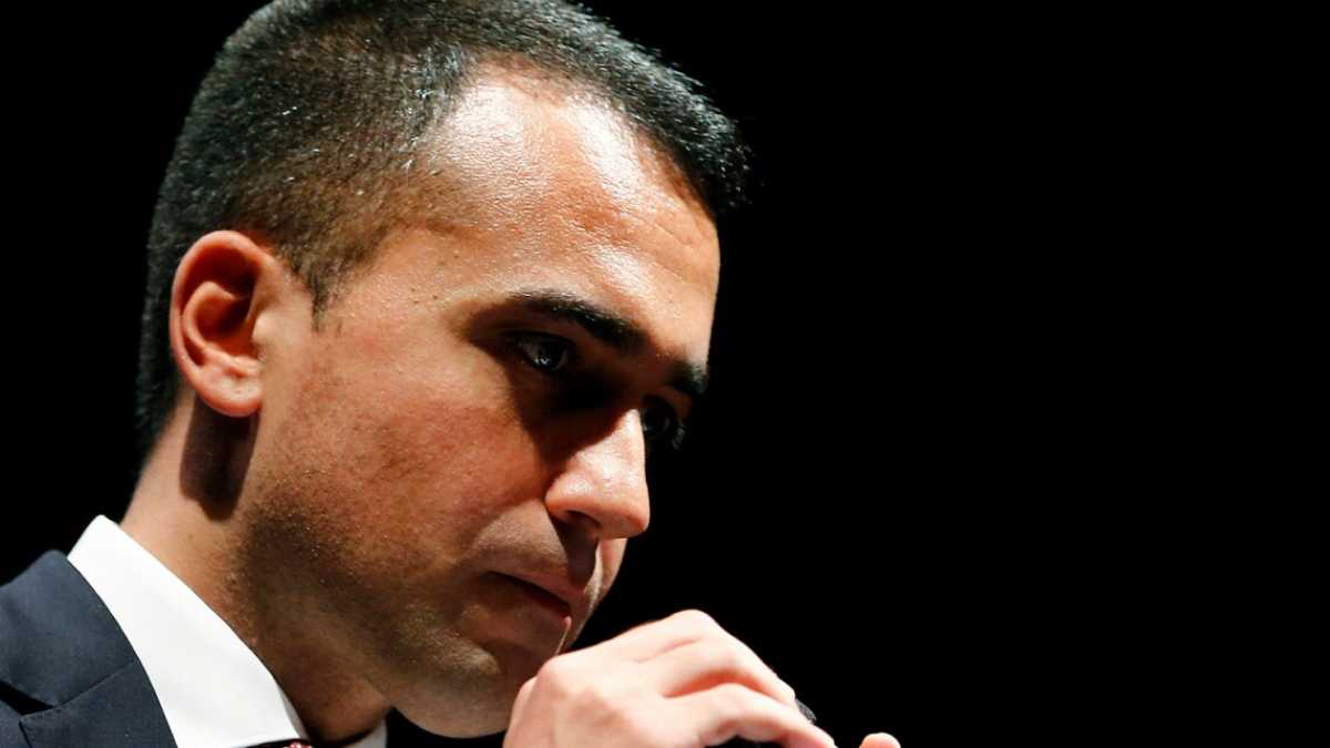 Immagine di "E ora alleiamoci col Pd". I parlamentari del M5s ci prendono gusto a sconfessare Di Maio